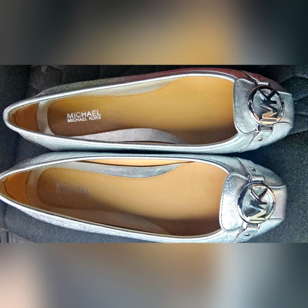 Michael Kors Fulton Silver Moc Ballet Flats MK Silver Logo